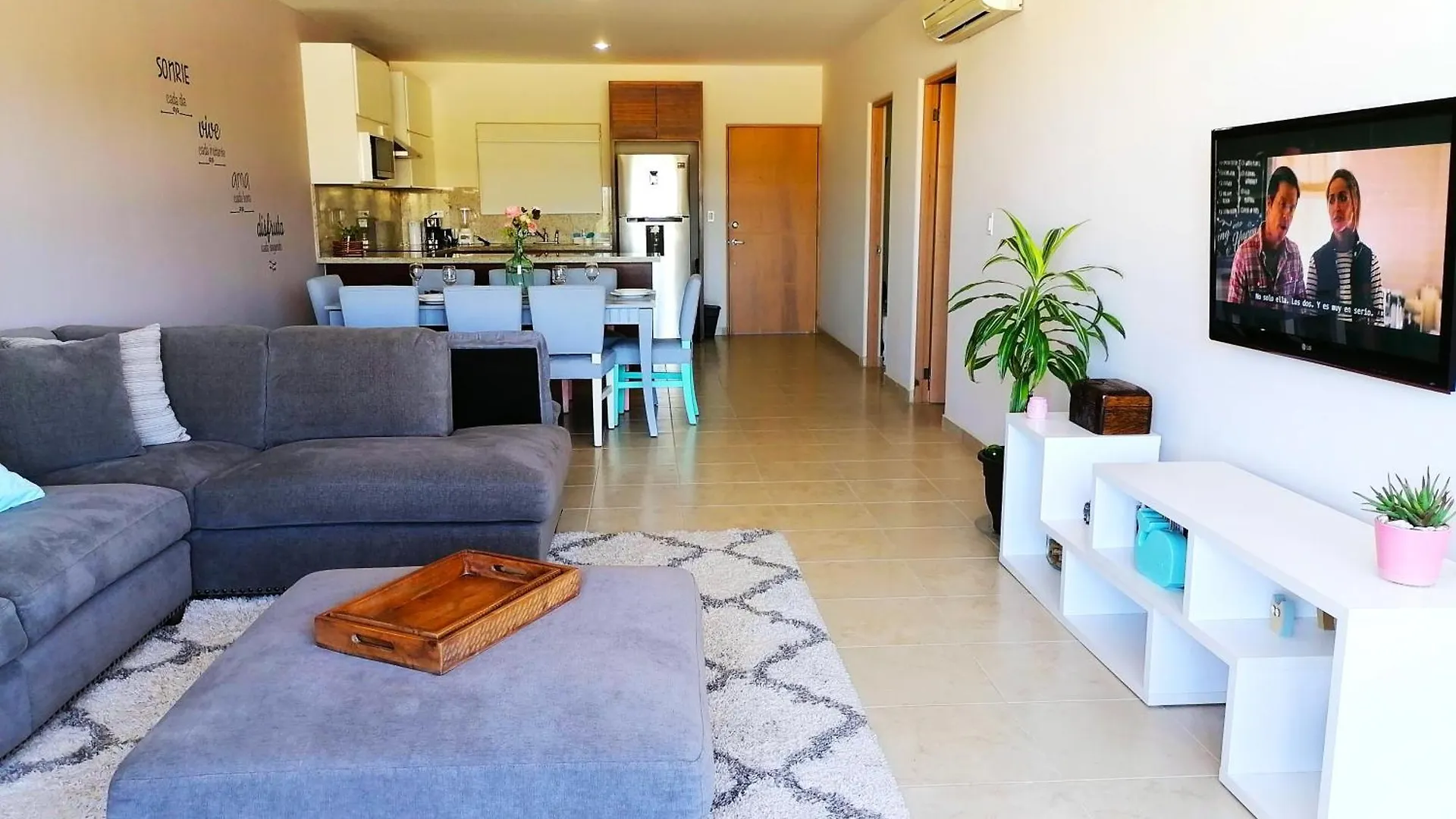 Bahia Del Tezal 204B: Great 2Br/2Ba Condo 5 Min From Downtown Cabo, Big Pool! Cabo San Lucas