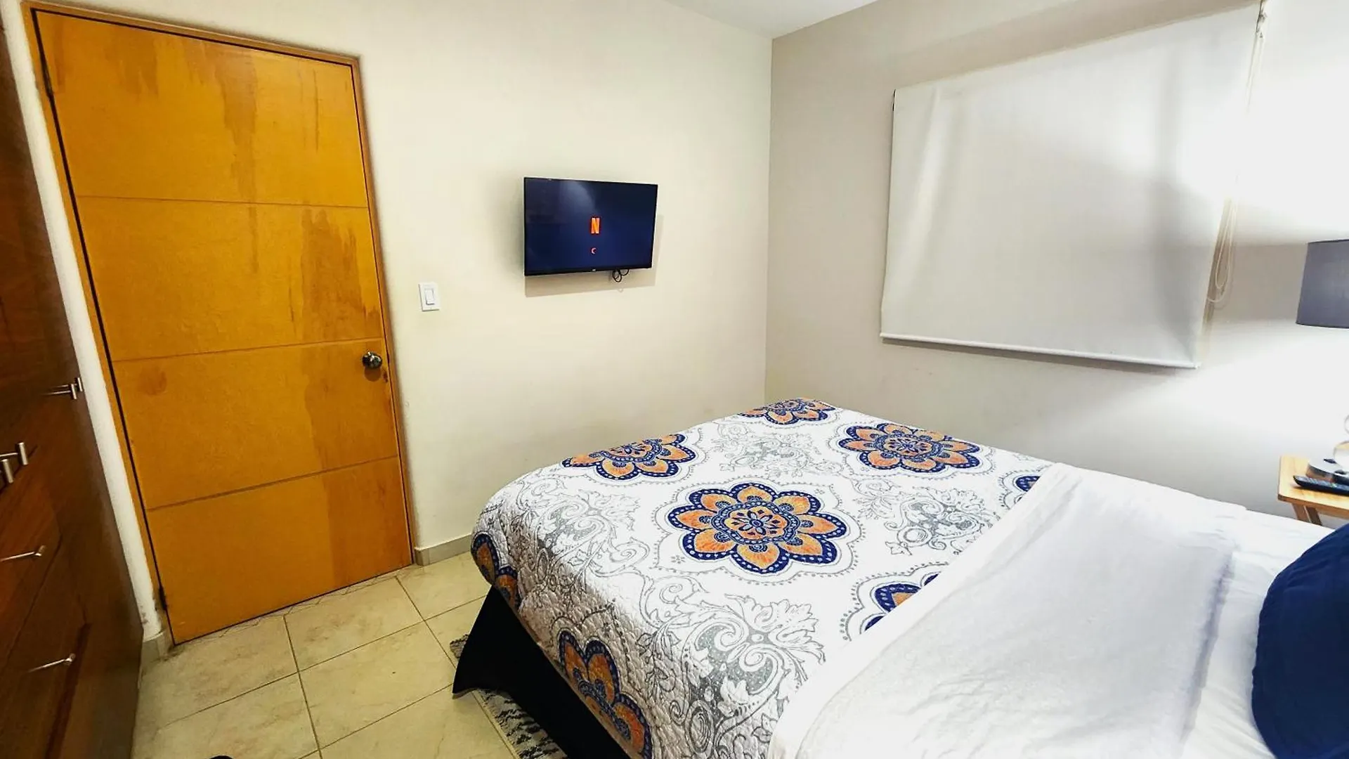 Bahia Del Tezal 204B: Great 2Br/2Ba Condo 5 Min From Downtown Cabo, Big Pool! Cabo San Lucas México