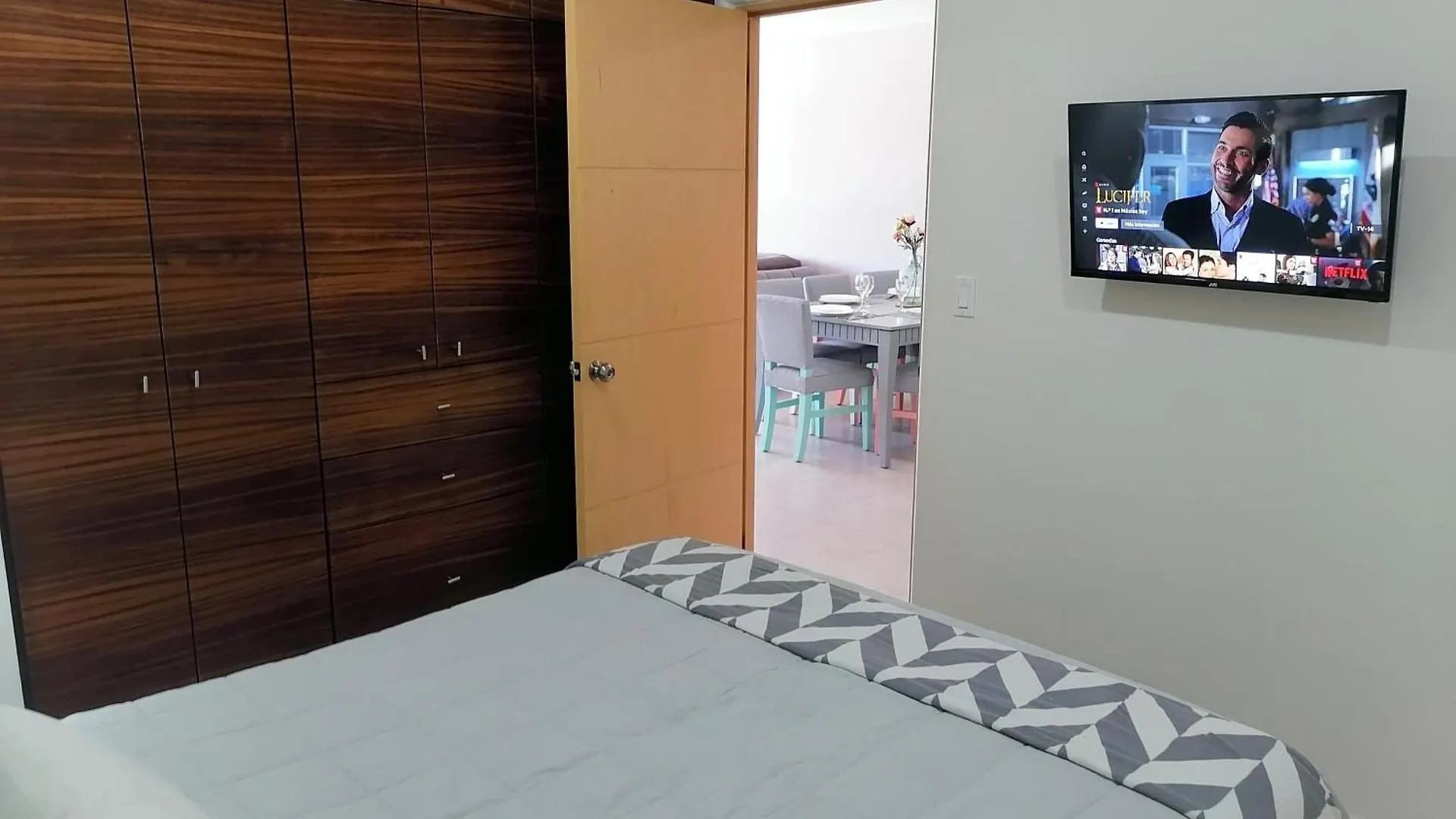 Apartament Bahia Del Tezal 204B: Great 2Br/2Ba Condo 5 Min From Downtown Cabo, Big Pool! Cabo San Lucas Meksyk