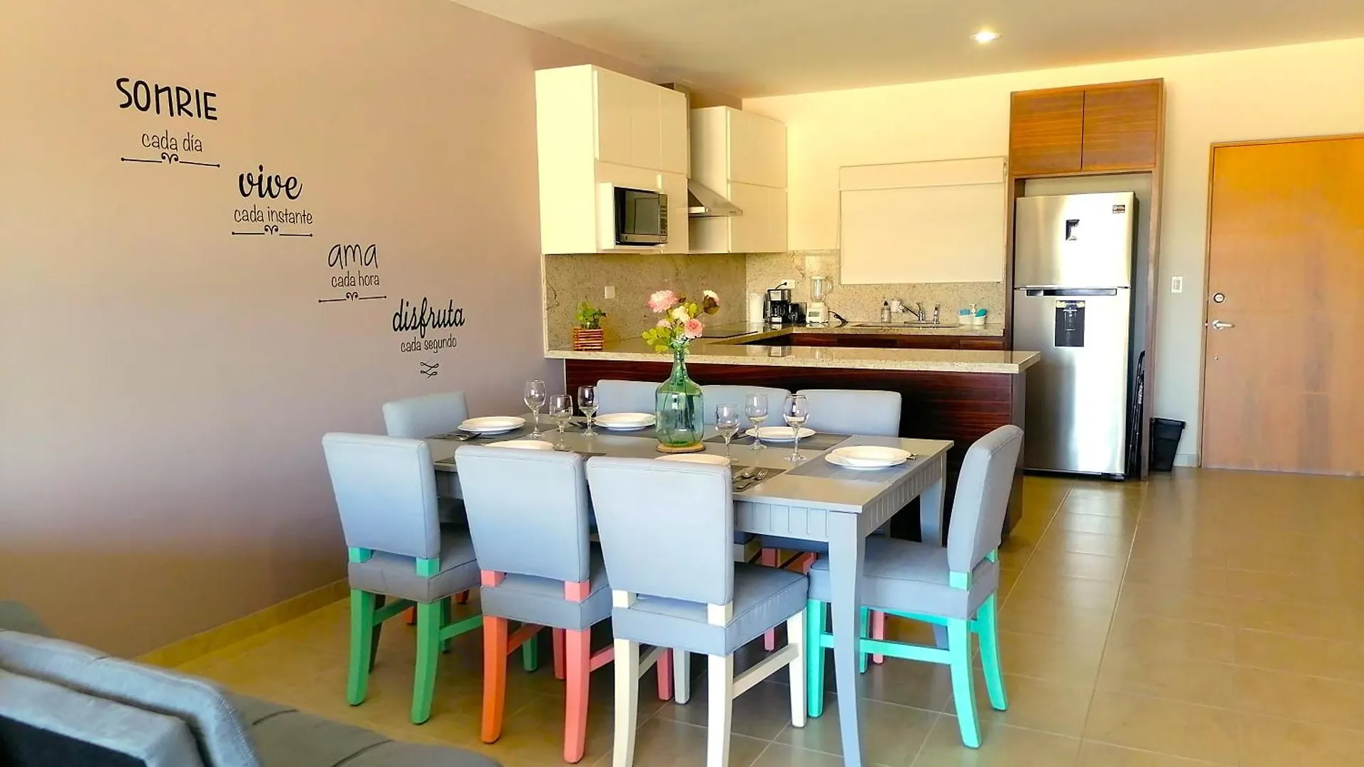 Apartament Bahia Del Tezal 204B: Great 2Br/2Ba Condo 5 Min From Downtown Cabo, Big Pool! Cabo San Lucas Meksyk