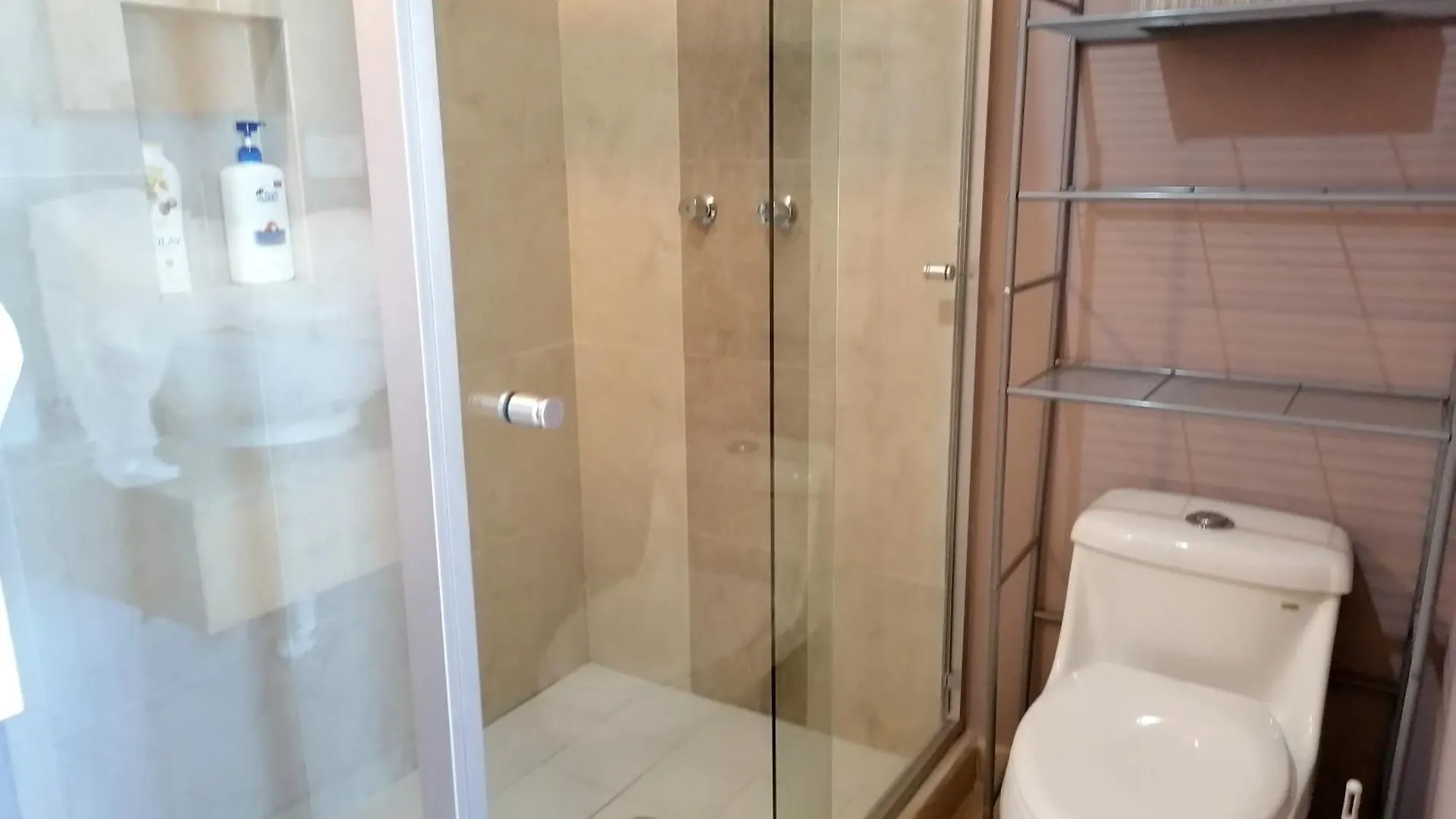 Bahia Del Tezal 204B: Great 2Br/2Ba Condo 5 Min From Downtown Cabo, Big Pool! Cabo San Lucas Apartament
